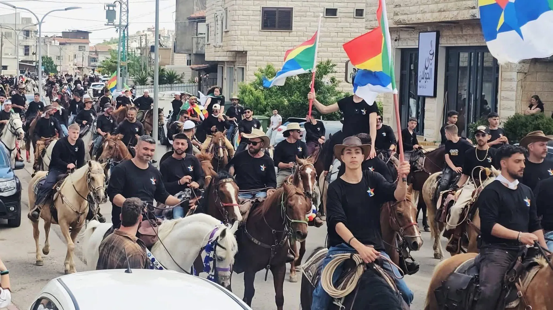 ما حقيقة مقطع خيول "الطابقين" المتداول في محافظة السويداء؟